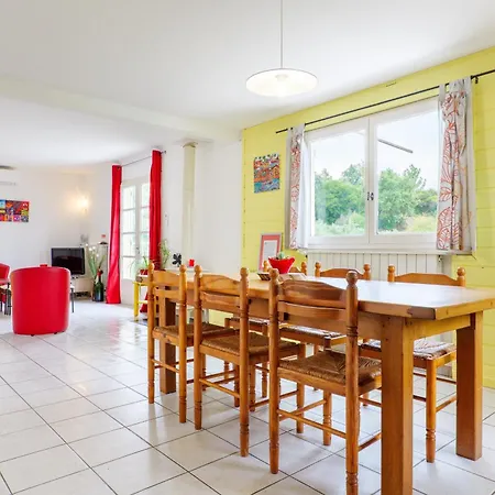Landhuis Du Mas St Esprit Avec Piscine *