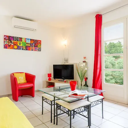 Du Mas St Esprit Avec Piscine Largentière