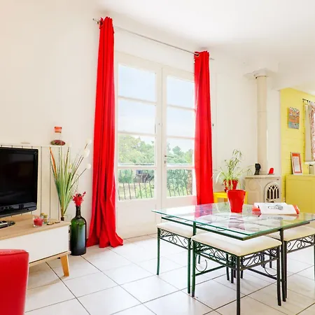 Du Mas St Esprit Avec Piscine Casa de Férias Largentière